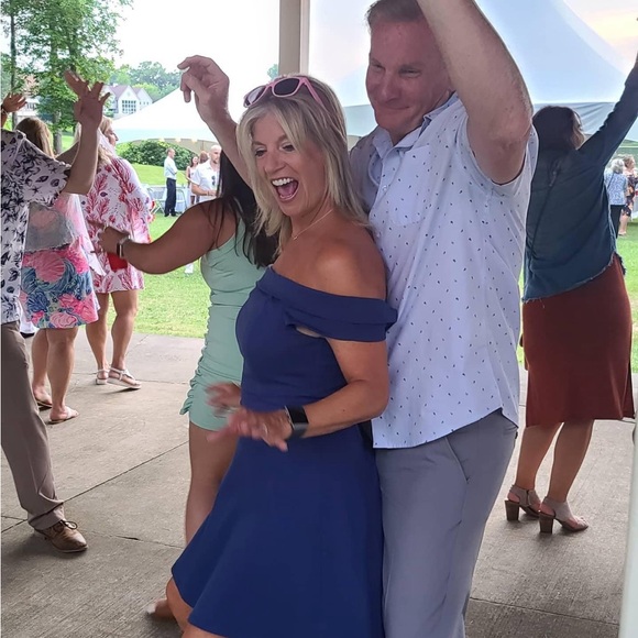 Meet your Posher, Annette - Picture 2 of 2